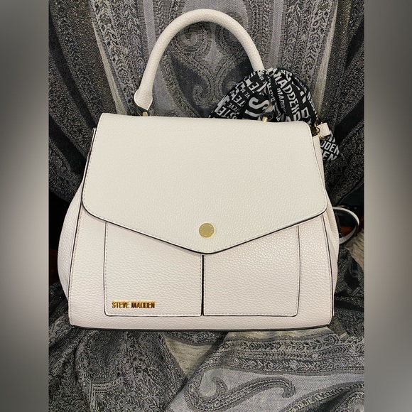 Handbags - 🎉HOST PICK🎉 STEVE MADDEN PURSE White removable shoulder strap Authentic, NWOT